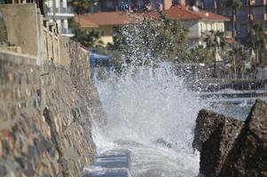 la mer méditerranée après la tempête photo