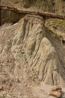 L'érosion des formations rocheuses géologiques dans les badlands du Dakota du Nord photo