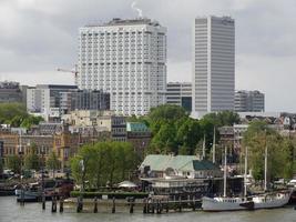 rotterdam aux pays-bas photo