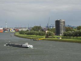 rotterdam aux pays-bas photo