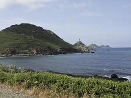 île de corse en mer méditerranée photo