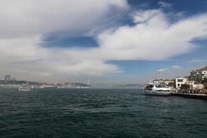 détroit du bosphore à istanbul, turquie photo