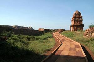 chemin vers le temple photo