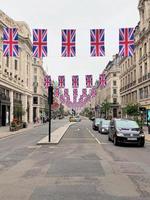 Londres au Royaume-Uni en juin 2022. Vue sur Regents Street pendant les célébrations du jubilé de platine photo