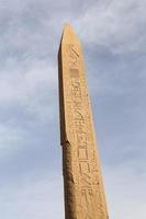 Obélisque du temple de Karnak, Louxor, Egypte photo