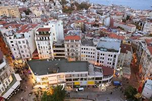 quartier de galata à beyoglu, istanbul, turquie photo