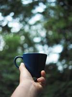conception de tasse à café et de latte avec un café de style de vie photo