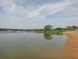 Lac avec forêt et camping d'été tendance vacances fond fine art impressions de haute qualité produits cinquante mégapixels absberg photo