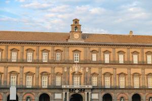 palais royal de naples, italie photo