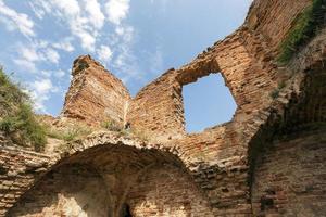 les ruines d'un ancien château photo