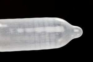un préservatif en latex blanc de qualité photo