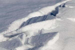 une grande belle congère de neige photo