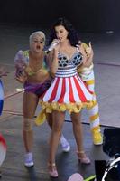 Los angeles, 26 juin - katy perry arrive à la katy perry - une partie de moi en première au théâtre chinois de graumans le 26 juin 2012 à los angeles, ca photo