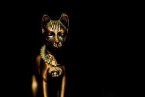 statue de chat égyptien