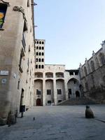 plaza del rey dans le quartier gothique de barcelone, espagne photo