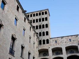 plaza del rey dans le quartier gothique de barcelone, espagne photo