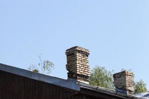 toit de cheminée en pierre photo