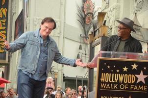 los angeles, 21 décembre - quentin tarantino à la cérémonie des étoiles du quentin tarantino hollywood walk of fame au hollywood blvd le 21 décembre 2015 à los angeles, ca photo