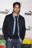 Los angeles, oct 12 - manish dayal au puma présente riddim run au siren studios le 12 octobre 2011 à los angeles, ca photo