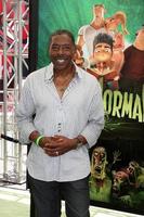 Los angeles, 5 août - ernie hudson arrive à la première de paranorman à universal citywalk le 5 août 2012 à universal city, ca photo