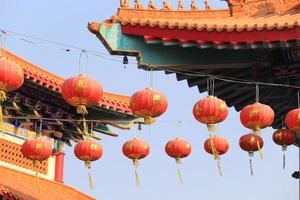 lanternes chinoises pendant le festival du nouvel an photo