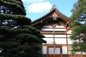 temple japonais - le pavillon d'argent photo