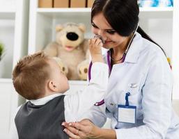 concept médical de pédiatrie photo