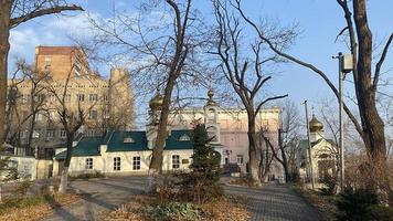 église de l'assomption de la mère de dieu. vladivostok, russie photo