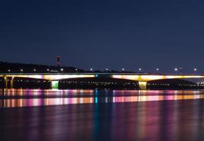 le pont de séoul a une vue nocturne exceptionnelle. photo