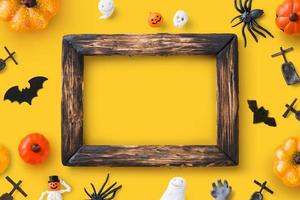 joyeux halloween décoration et cadre vue de dessus photo