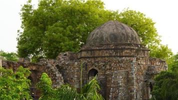tombeau de feroz shah au fort de hauz khas photo