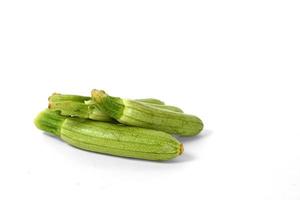 courgettes sur fond blanc photo