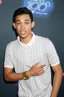 los angeles, 23 juin - roshon fegan à la 100e aventures dcom en babysitting la première projection à la Directors Guild of America le 23 juin 2016 à los angeles, ca photo