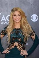 las vegas, 6 avril - shakira à l'académie des prix de la musique country 2014, arrivées au mgm grand garden arena le 6 avril 2014 à las vegas, nv photo