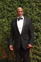 vlos angeles, sep 12 - reg e cathey aux primetime creative emmy awards les arrivées au microsoft theatre le 12 septembre 2015 à los angeles, ca photo