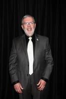 los angeles, jan 12 - leonard maltin arrive aux prix des critiques de films 2013 à l'hôtel intercontinental le 12 janvier 2013 à century city, ca photo