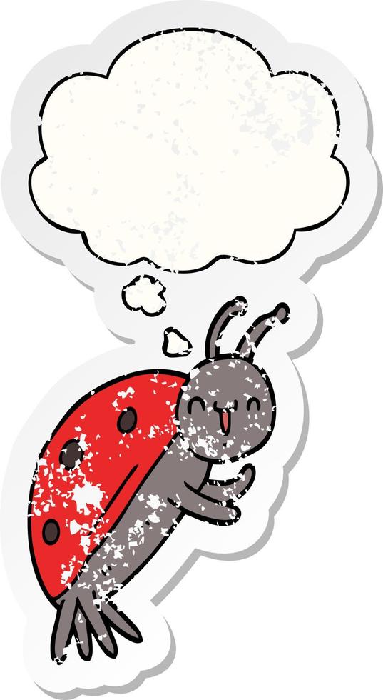 coccinelle de dessin animé mignon et bulle de pensée comme un autocollant usé en détresse vecteur