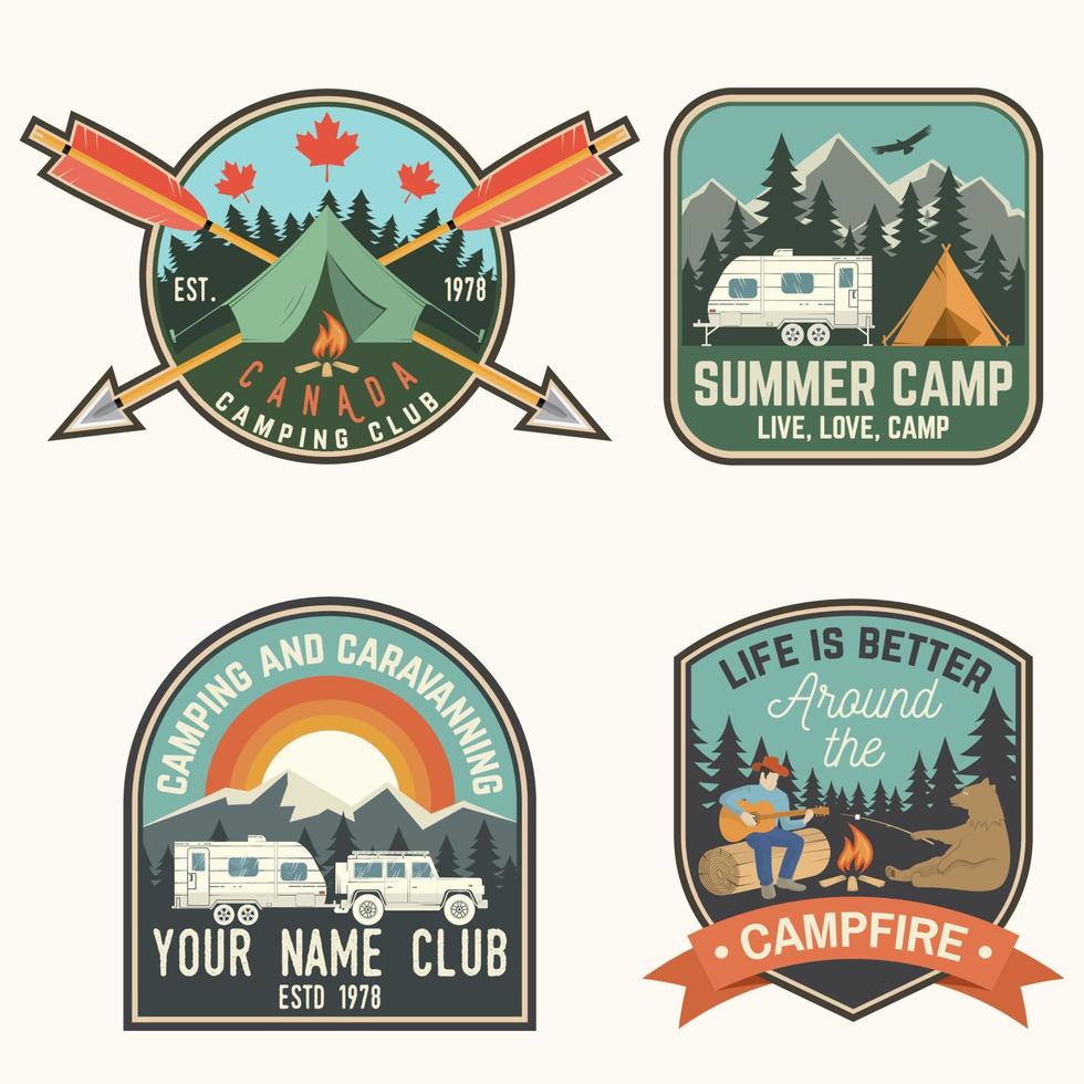 ensemble de badges de camp d'été. vecteur. concept pour chemise ou logo, impression, timbre, patch ou tee. vecteur