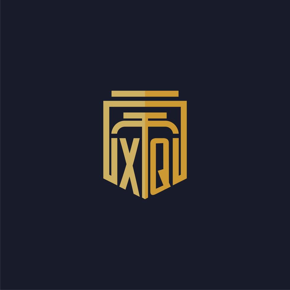 logo monogramme initial xq élégant avec un design de style bouclier pour les jeux de cabinet d'avocats muraux vecteur