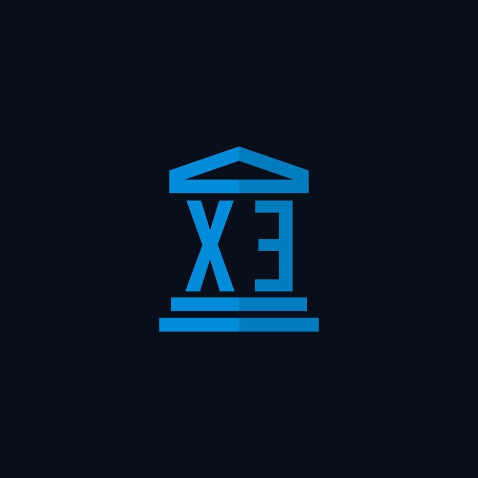 monogramme de logo initial xe avec vecteur de conception d'icône de bâtiment de palais de justice simple