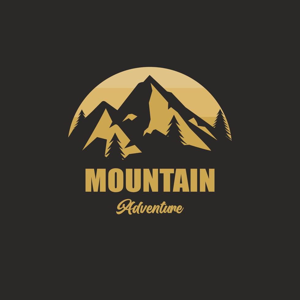 illustration vectorielle de montagne aventure logo design vecteur