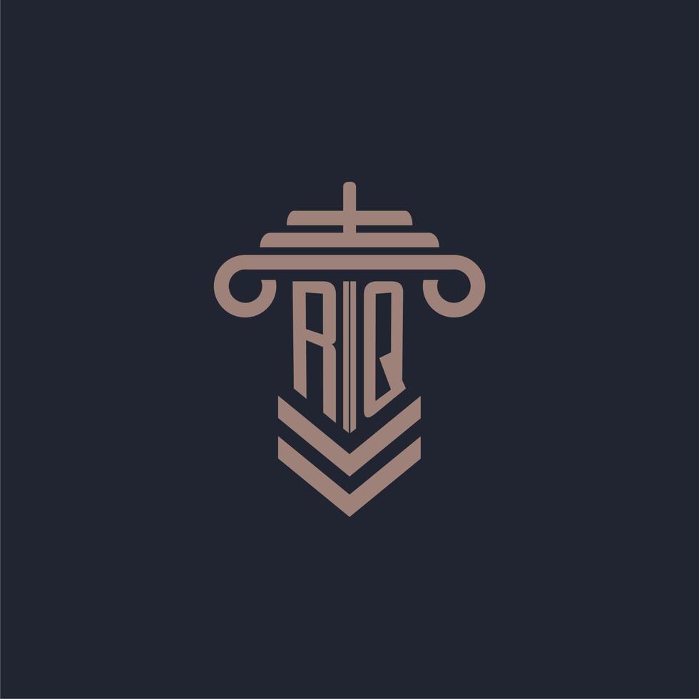 logo monogramme initial rq avec conception de pilier pour image vectorielle de cabinet d'avocats vecteur