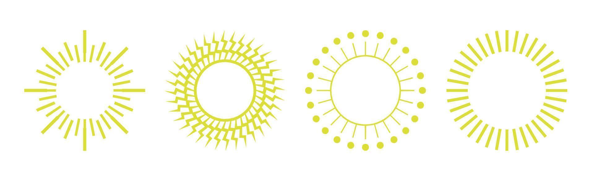 collection de 4 morceaux de soleil jaune abstrait différent sur fond blanc - vecteur