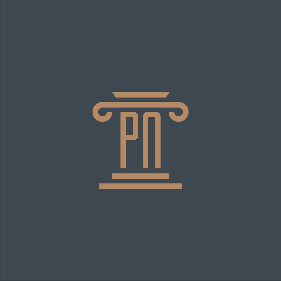 pn monogramme initial pour le logo du cabinet d'avocats avec un design de pilier vecteur