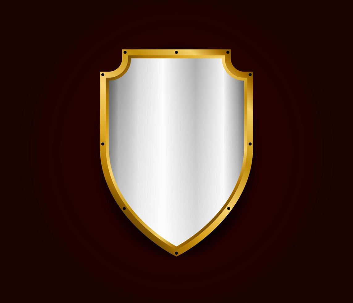 illustration vectorielle de bouclier réaliste en métal. argent avec motif royal en or. modèle de symbole de sécurité et de sûreté vecteur
