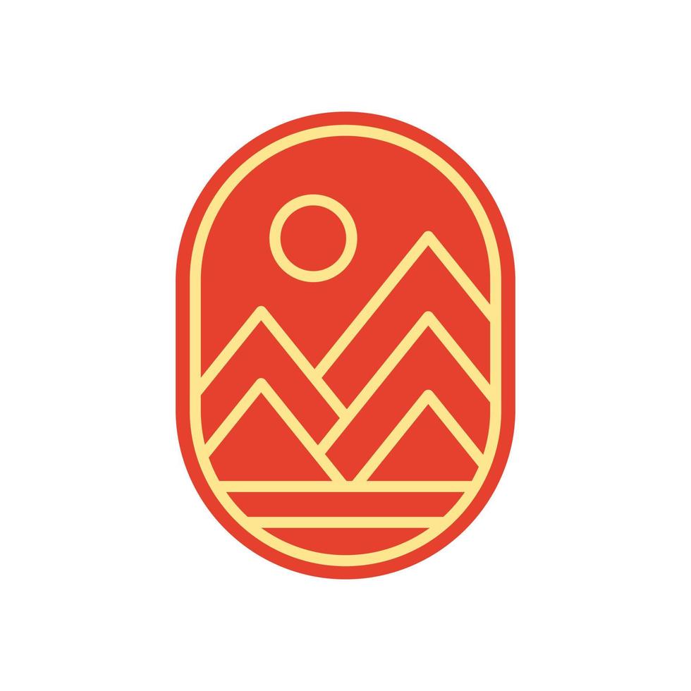 conception d'insigne de logo de montagne de plage de coucher de soleil abstraite minimaliste. logo design icône illustration vectorielle vecteur
