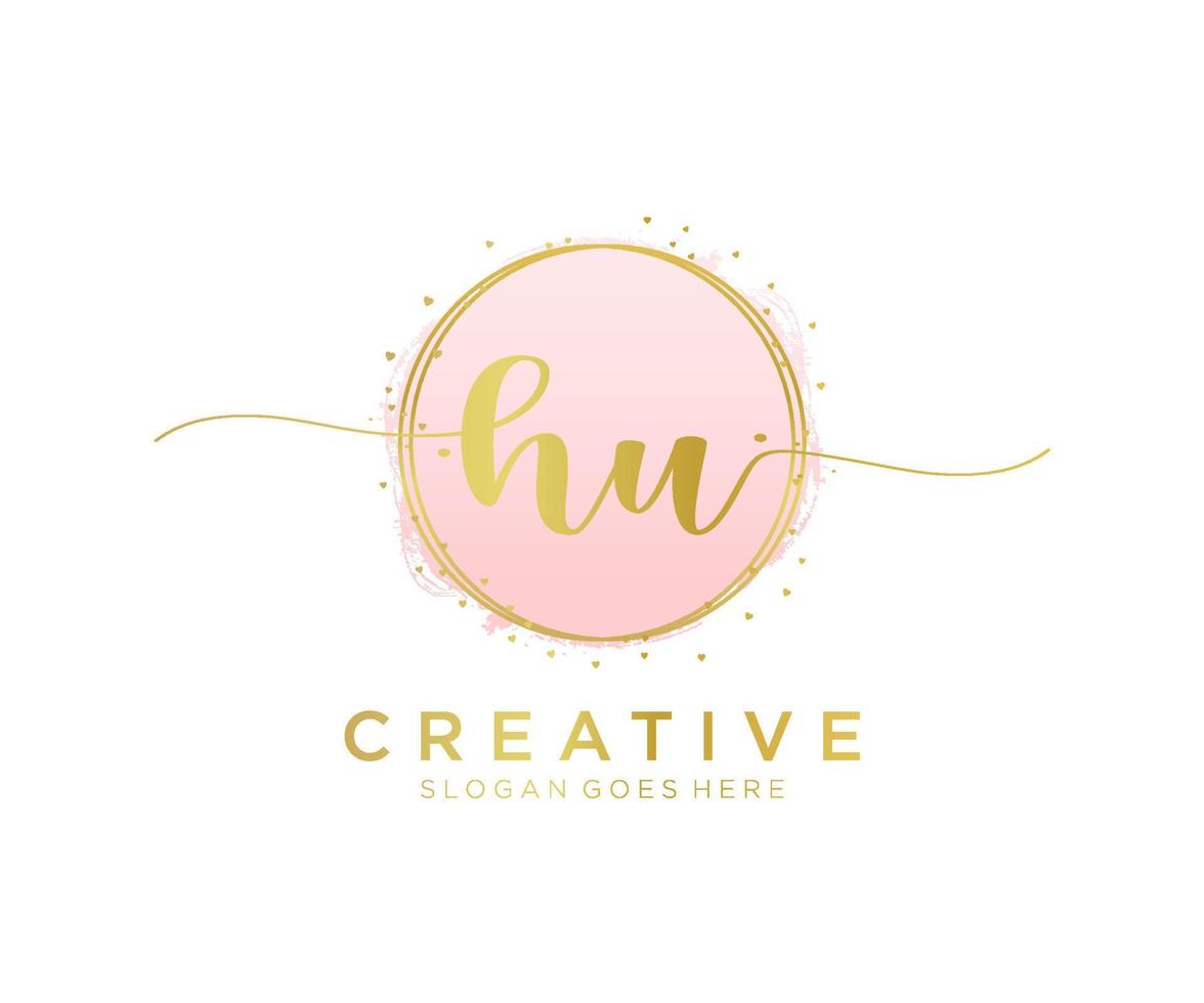 logo féminin hu initial. utilisable pour les logos nature, salon, spa, cosmétique et beauté. élément de modèle de conception de logo vectoriel plat.