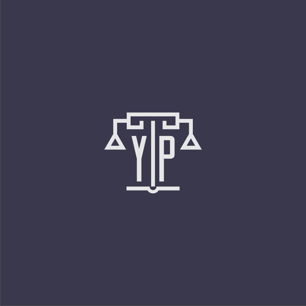 yp monogramme initial pour le logo du cabinet d'avocats avec image vectorielle d'échelles vecteur
