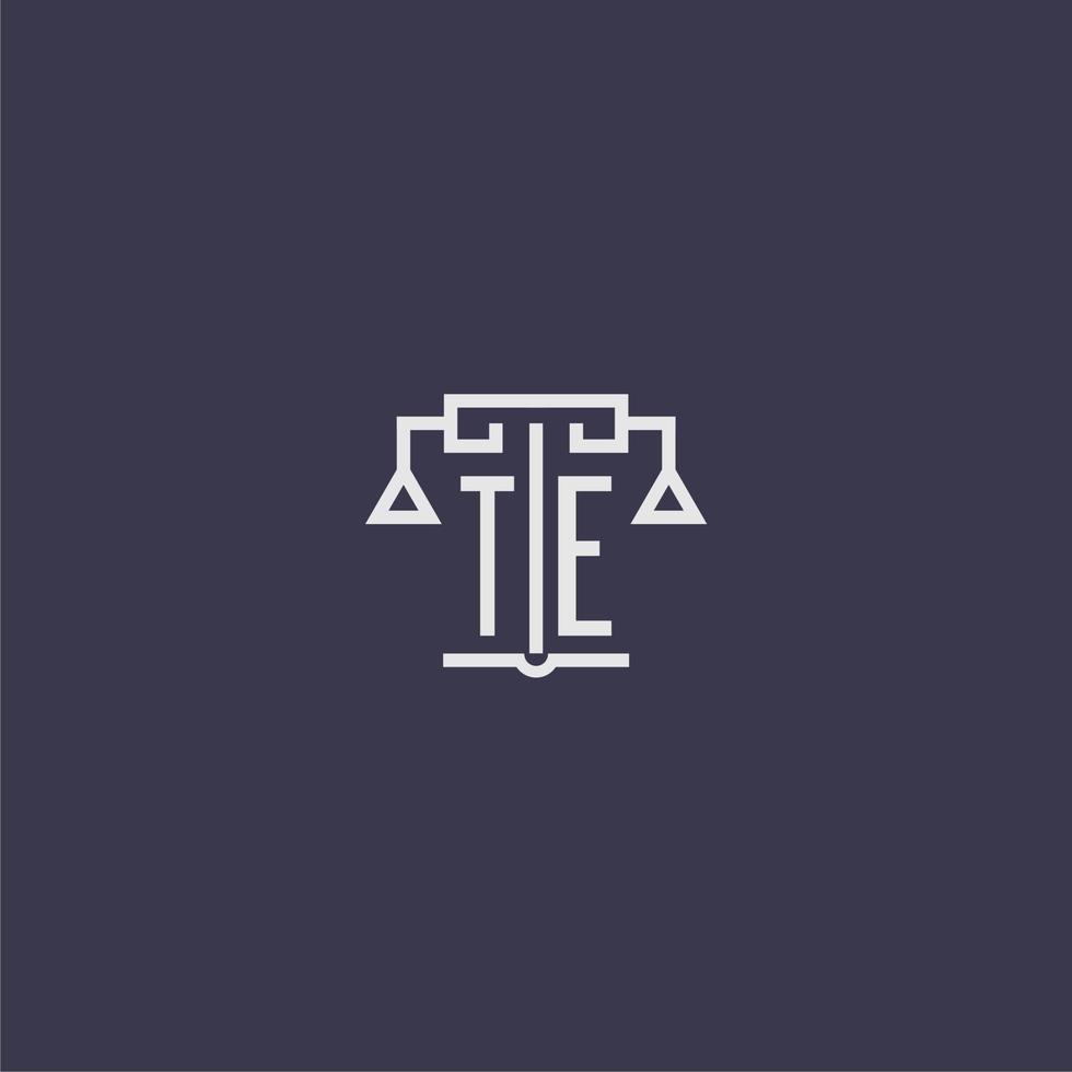 te monogramme initial pour le logo du cabinet d'avocats avec image vectorielle d'échelles vecteur