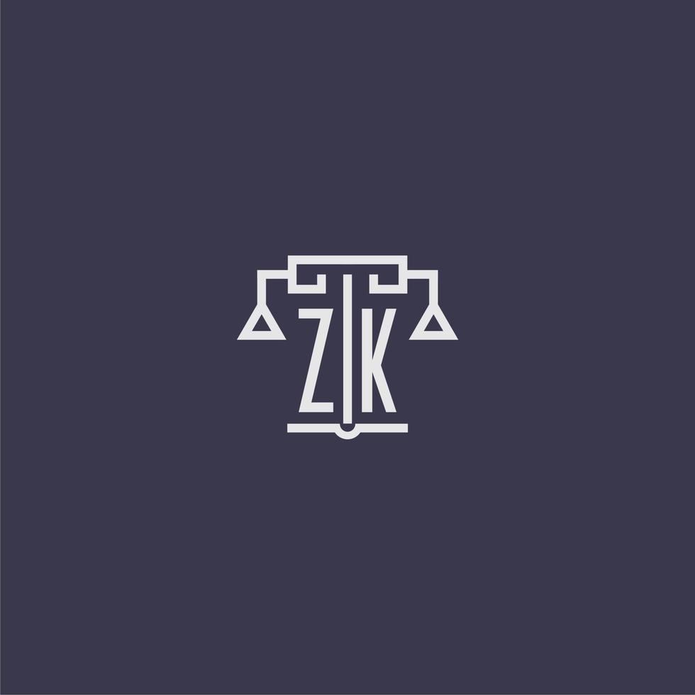 zk monogramme initial pour le logo du cabinet d'avocats avec image vectorielle d'échelles vecteur